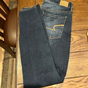 American 🇺🇸 Eagle Jeggins 6 Distressed 😎😎Excellent Jeans!